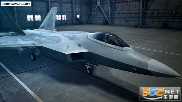 《皇牌空战7》第八部视频公布 F-22A展示介绍